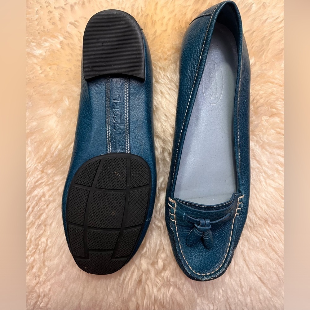 Talbots Leather Loafers Tassel Decorative Green Flats Size 7 1/2 N